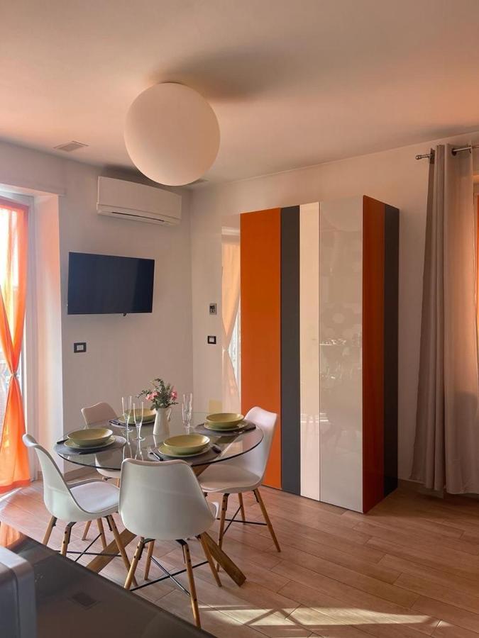 Bon Bon Del Centro No Ztl A Due Passi Da Piazza Alfieri Apartment Asti Bagian luar foto